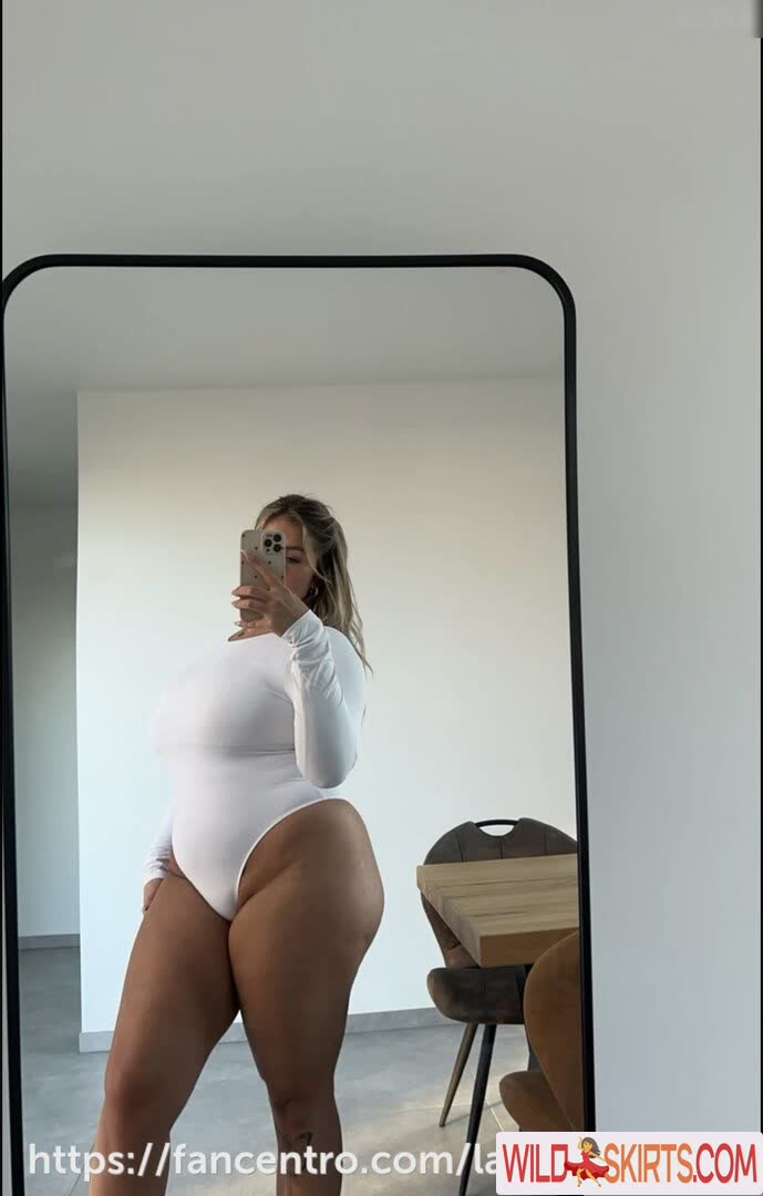 Schepenslaura curvychubgirl nude leaked photo #14