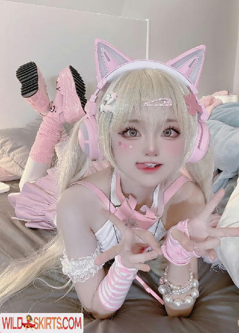 SeeU Cosplay / SeeUXiaoRou / ambrapazzani / seeu_cosplay nude OnlyFans, Instagram leaked photo #28