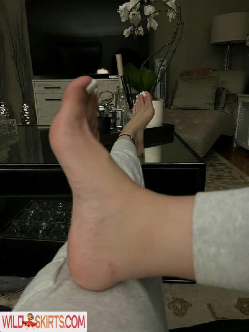 selmsc_ / feetbyselms / selmsc_ nude OnlyFans, Instagram leaked photo #33