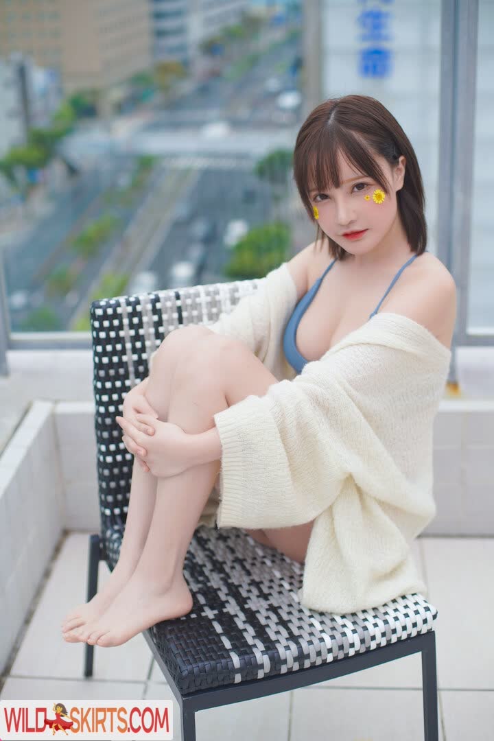 SenyaMiku nude leaked photo #15