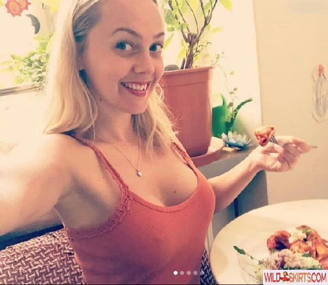 Sexy Julia / einfach_echt_Julia nude Instagram leaked photo #28