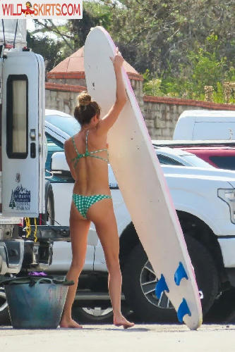 Shailene Woodley / shailenewoodley nude Instagram leaked photo #28