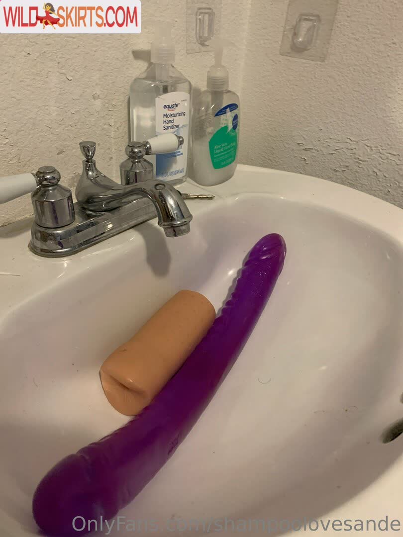 Shampoolovesande nude leaked photo #22