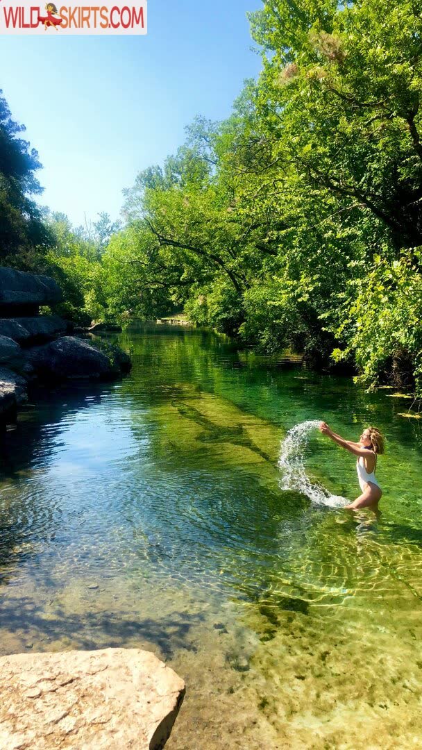 Shantel VanSanten / svansanten nude Instagram leaked photo #12