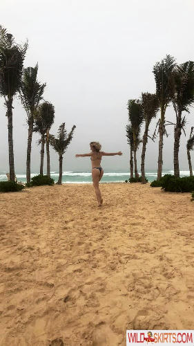 Shantel VanSanten / svansanten nude Instagram leaked photo #47