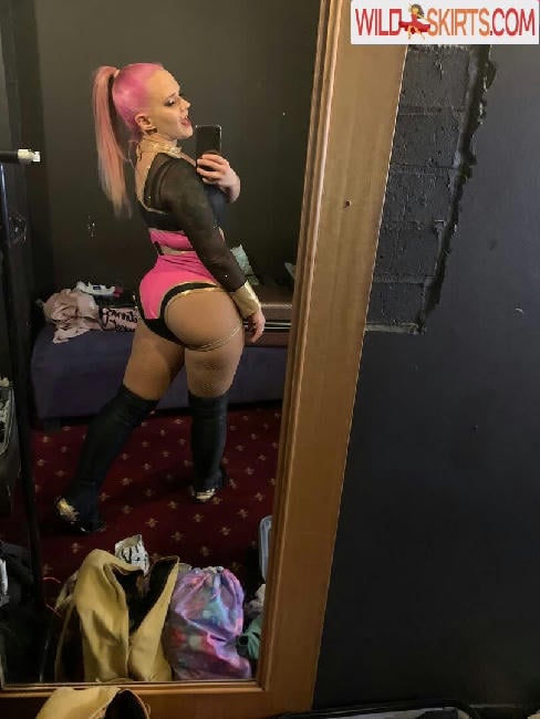 Shazza McKenzie / ShazzaMcKenzie / shaylamckenzie / shazza_mckenzie nude OnlyFans, Instagram leaked photo #9