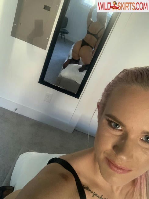 Shazza McKenzie / ShazzaMcKenzie / shaylamckenzie / shazza_mckenzie nude OnlyFans, Instagram leaked photo #10