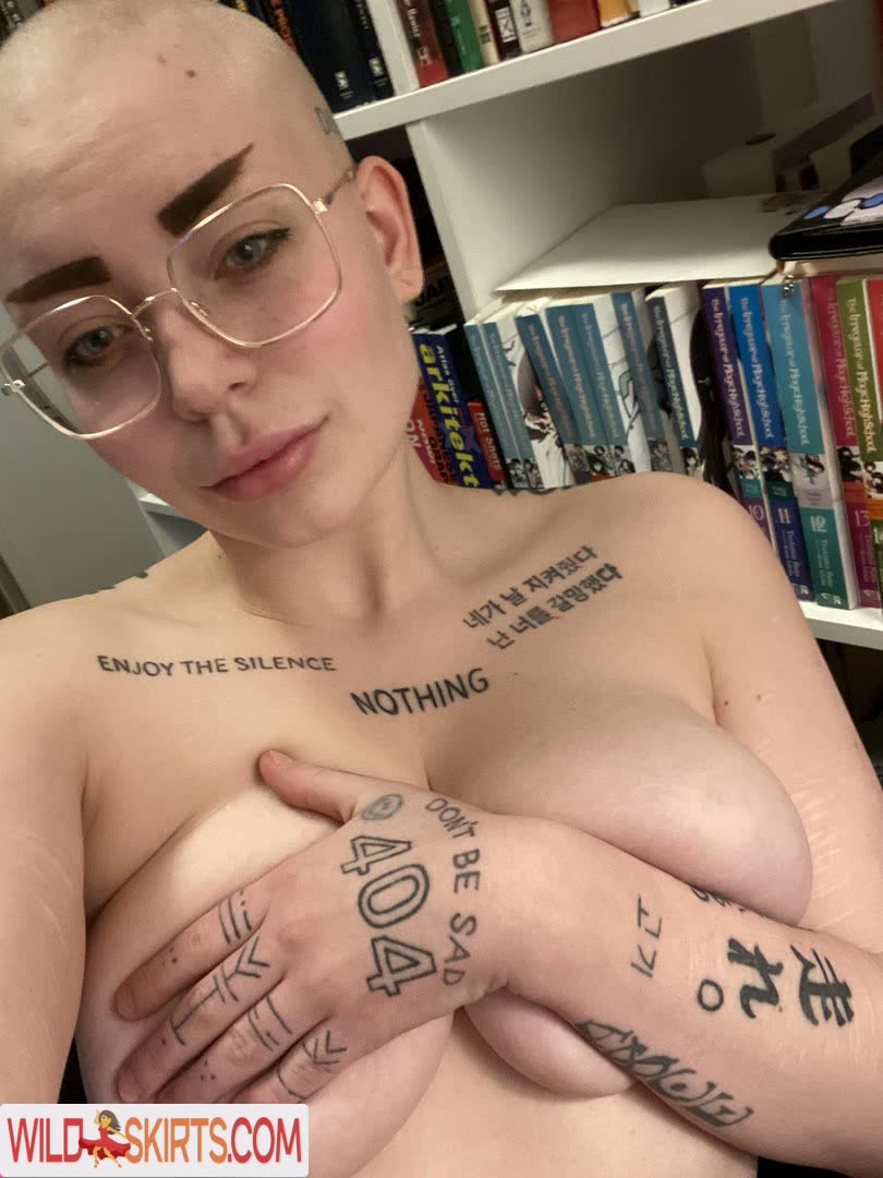 Shelley Floryd / eazelox / kukar.ut / secludere nude OnlyFans, Patreon, Instagram leaked photo #12