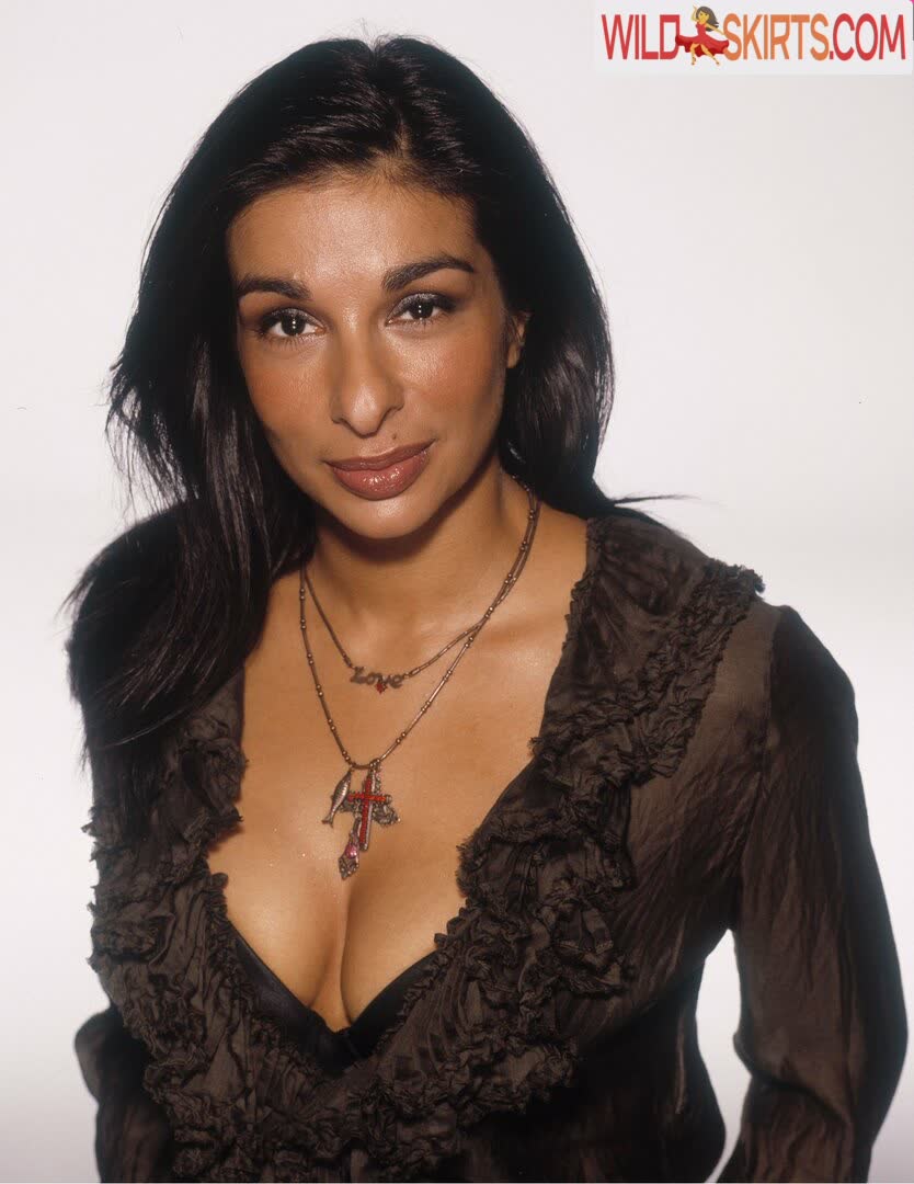 Shobna Gulati nude leaked photo #10