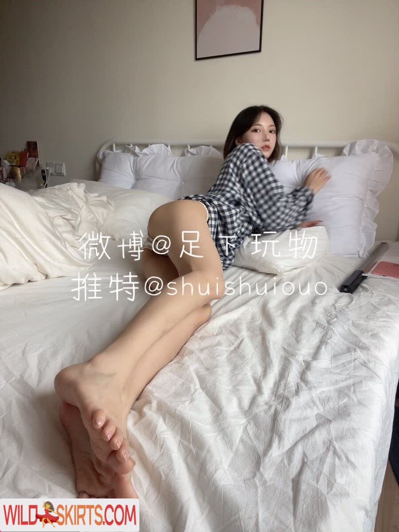 ShuishuiOuO / shuishuiouo / zuxiashuishui / 足下水水 nude Instagram leaked photo #8