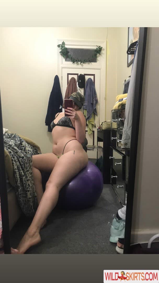 Shutupmichaelaa nude leaked photo #41