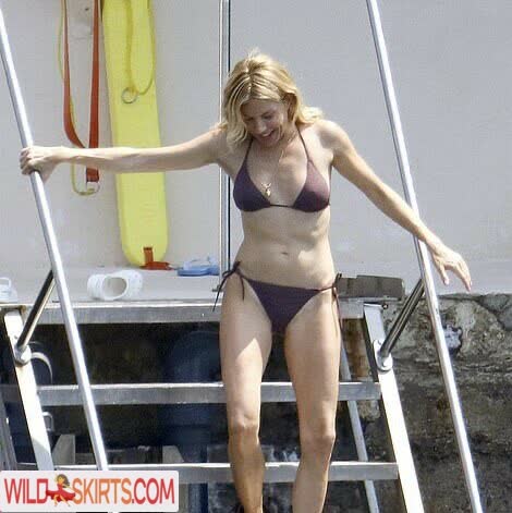 Sienna Miller / siennamillerfree / siennathing nude OnlyFans, Instagram leaked photo #17