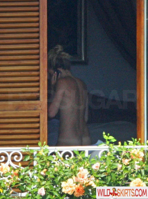 Sienna Miller nude leaked photo #3