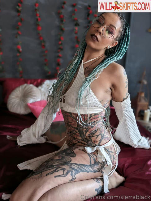 sierrablack / ficialsierrablack / sierrablack / tattooedchick1394 nude OnlyFans, Instagram leaked photo #29