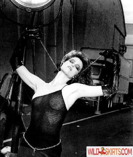 Sigourney Weaver / official_sigourneyweaver nude Instagram leaked photo #17