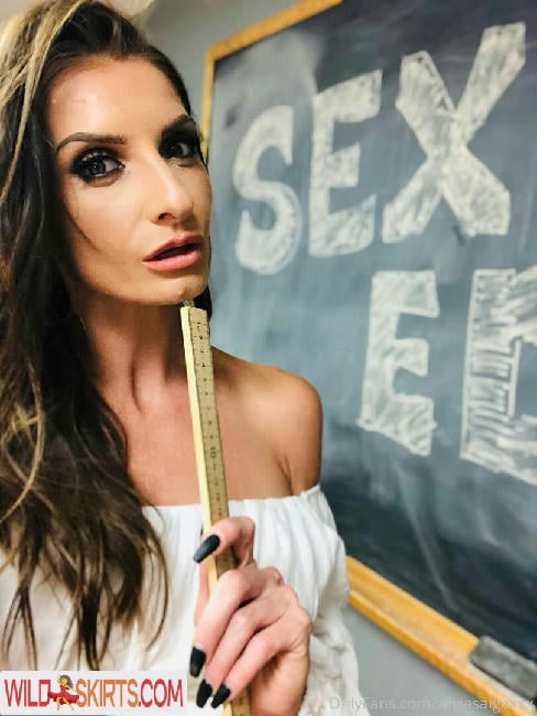 silviasaigexxx / silviasaigexxx / thesilviasaige nude OnlyFans, Instagram leaked photo #43