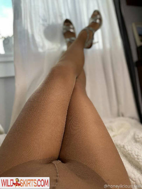 Simone Honey / honeylicious.nylons / honeylicious_xo / simone_honeylicious nude OnlyFans, Instagram leaked photo #92