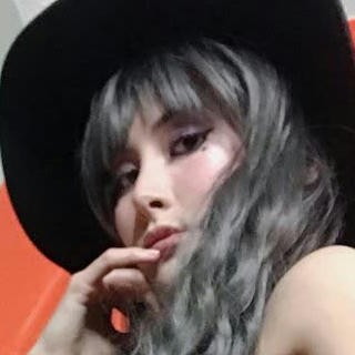 Sinastri nude photos & videos