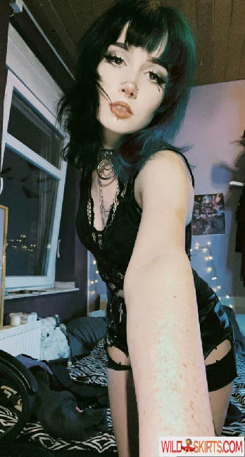 Sinistermisa / Nele Pape / onlytiamisu / sinister.misa / sinistermisa nude OnlyFans, Instagram leaked photo #17