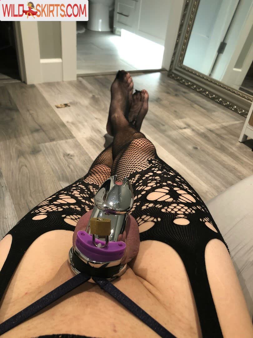 Sissytease90 / Westcoastcouple420 / sissytease90 nude OnlyFans, Instagram leaked photo