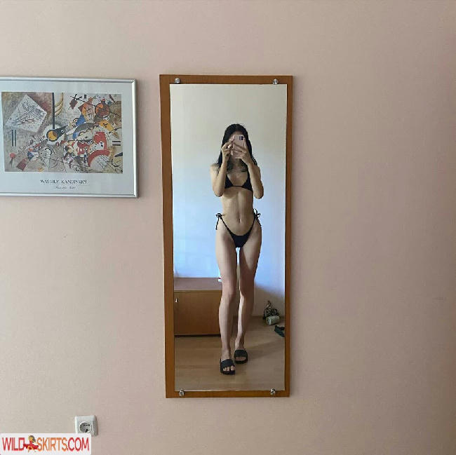 sister_itachi / Julia / sister.itachi nude Instagram leaked photo #53