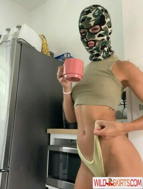 Skimaskgirl / officialskimaskgirl / theskimaskgirl nude OnlyFans, Instagram leaked photo #25