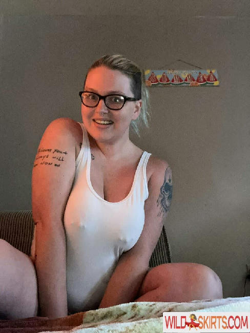 skylar.swallows / skylar.swallows / skylerswallow nude OnlyFans, Instagram leaked photo #5