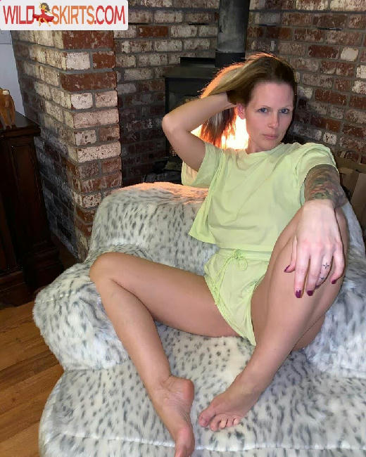 Skyler Rainne / naughty_hot_wifey / skylerxo nude OnlyFans, Instagram leaked photo #1
