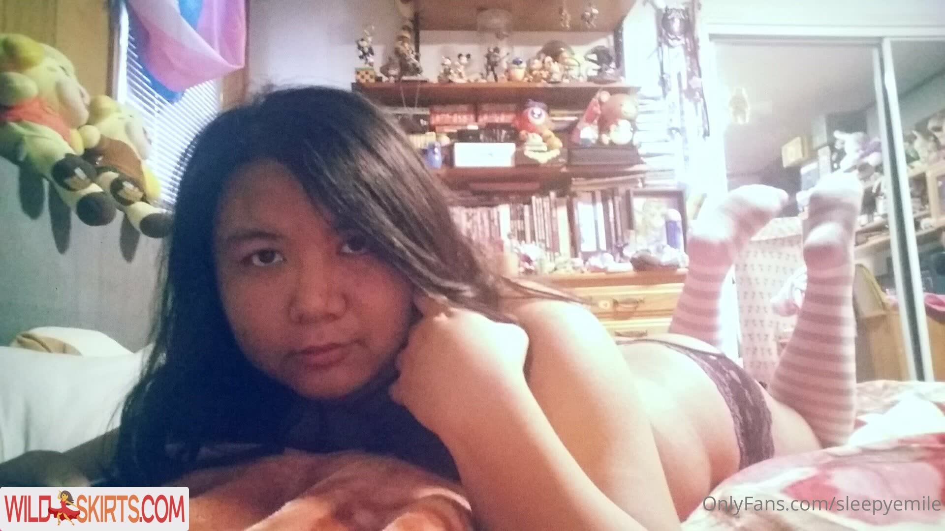 Sleepyemile nude leaked photo #11