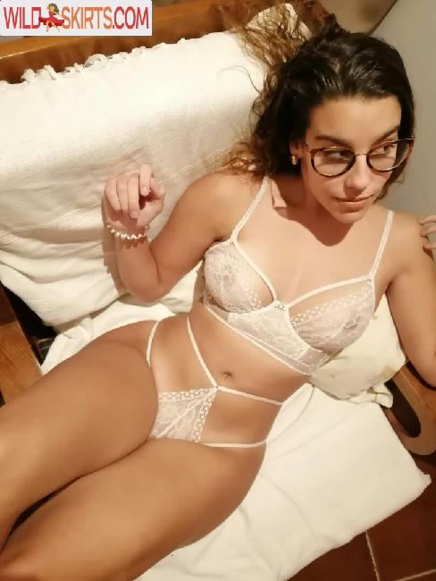 slut_belo / slesbel nude Instagram leaked photo #6