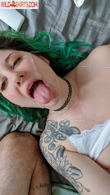 SluttyPotato / MissAsheGrey / sluttypotato nude OnlyFans, Instagram leaked photo #19