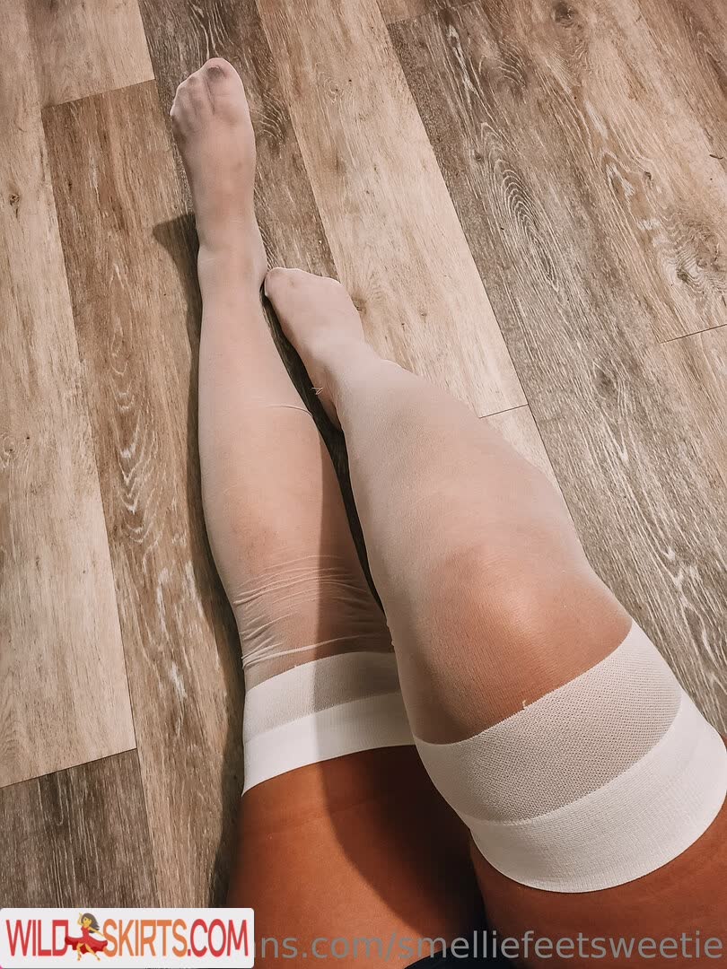 smelliefeetsweetie / ieatmypancakeswithaspoon / smelliefeetsweetie nude OnlyFans, Instagram leaked photo #3