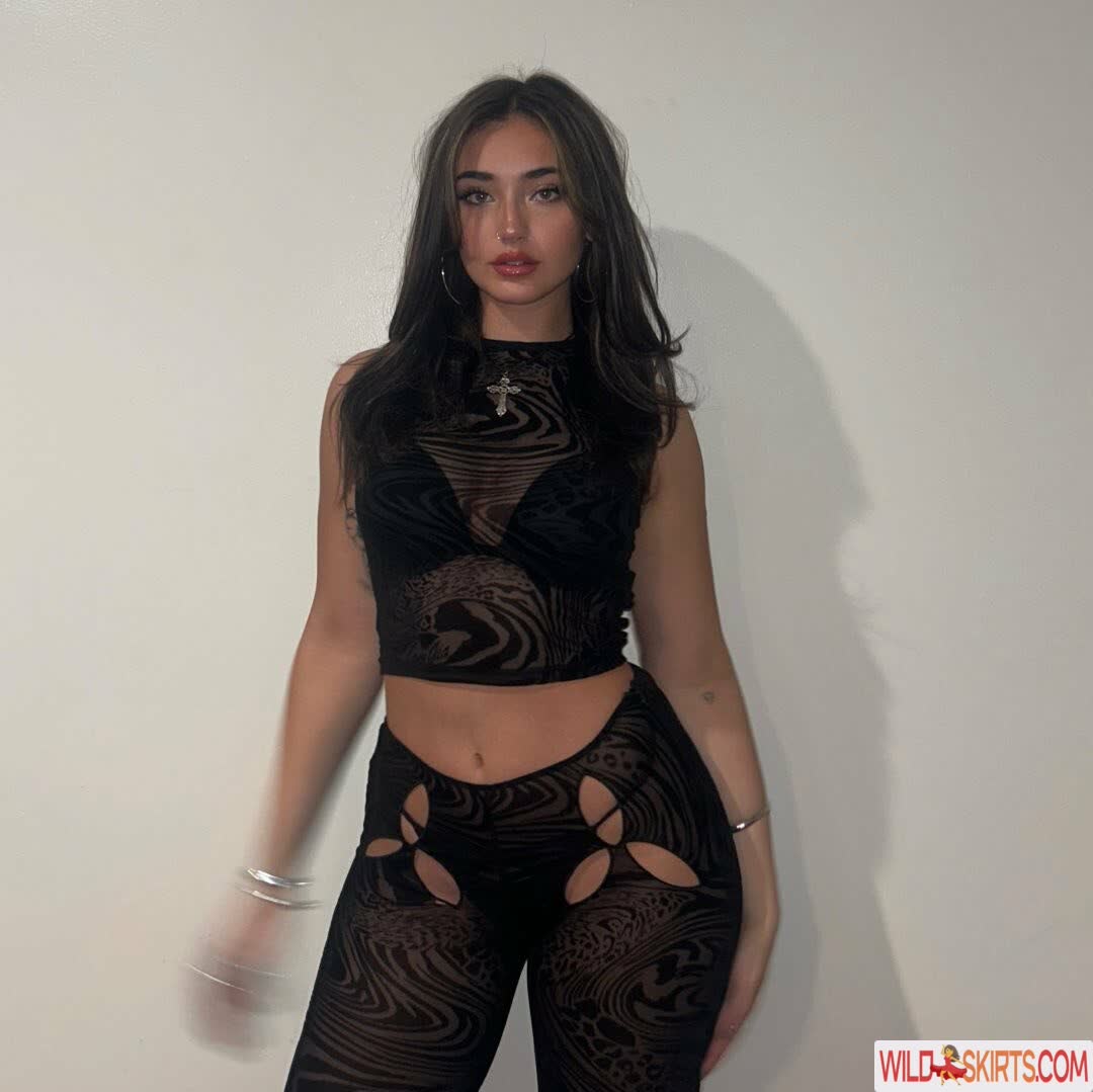 Sofia Bonjardim / sofbonjo / sofiab0njardim nude OnlyFans, Instagram leaked photo #1