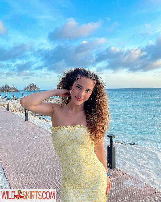 Sofie Dossi / sofiedossi nude Instagram leaked photo #73