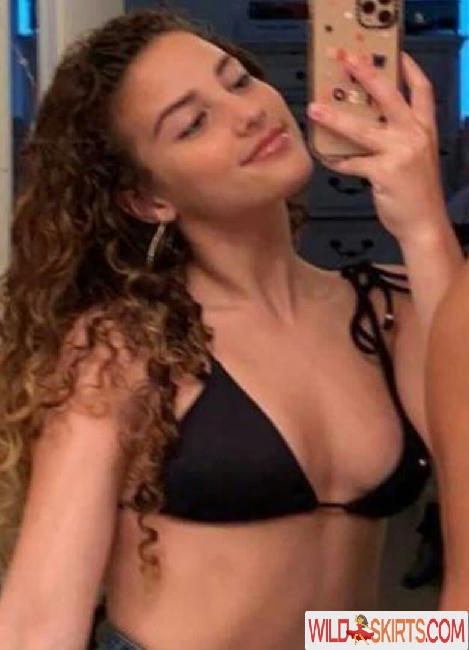 Sofie Dossi / sofiedossi nude Instagram leaked photo #26