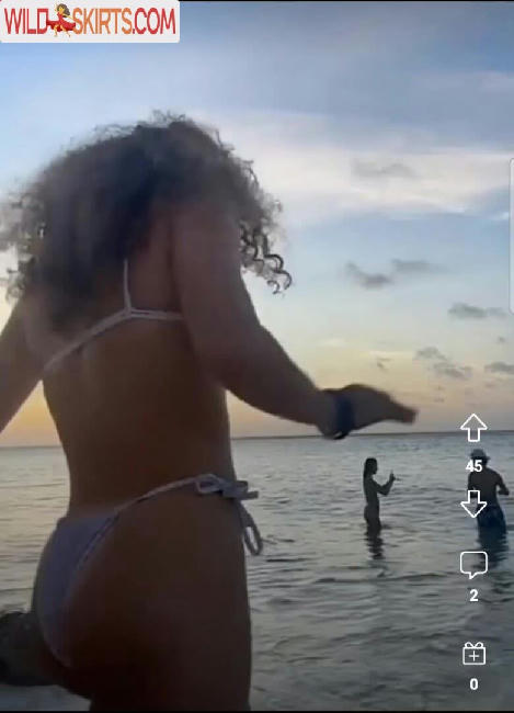 Sofie Dossi / sofiedossi nude Instagram leaked photo #37