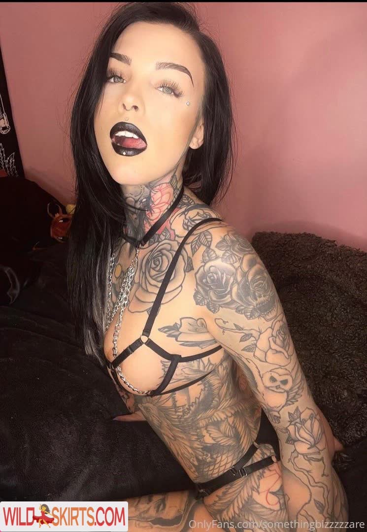 somethingbizzzzzare / somethingbizzzzzare / xoxsjs nude OnlyFans, Instagram leaked photo #1