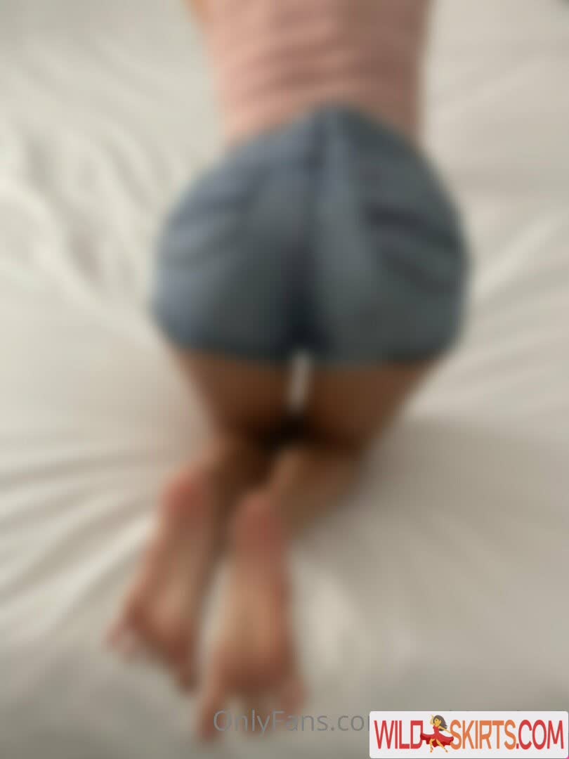 sophiasolex3 / footconnoisseur790 / sophiasolex3 nude OnlyFans, Instagram leaked photo