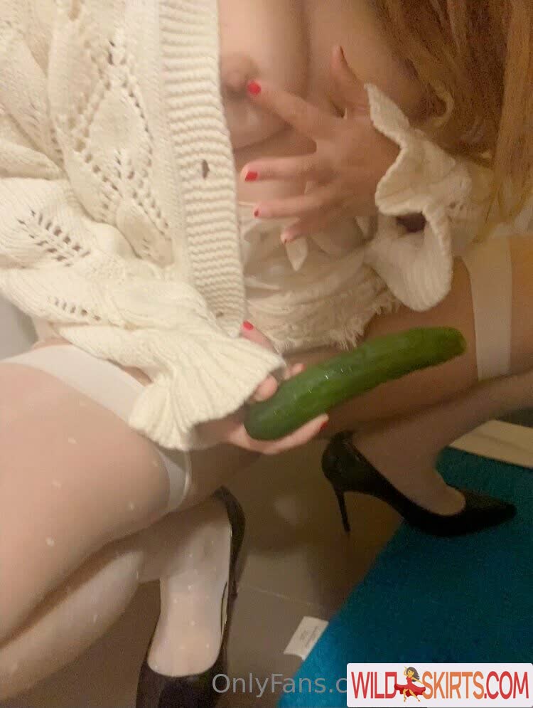 Sophiaww nude leaked photo #6