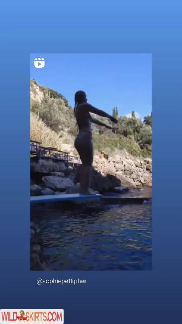 Sophie Pettifer / sofiapettifer nude Instagram leaked video #41