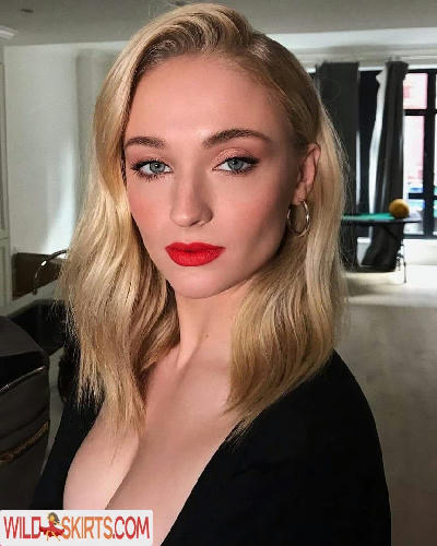 Sophie Turner / Derek Deso Wife / sexysophieturner / sophiet nude OnlyFans, Instagram leaked photo #42