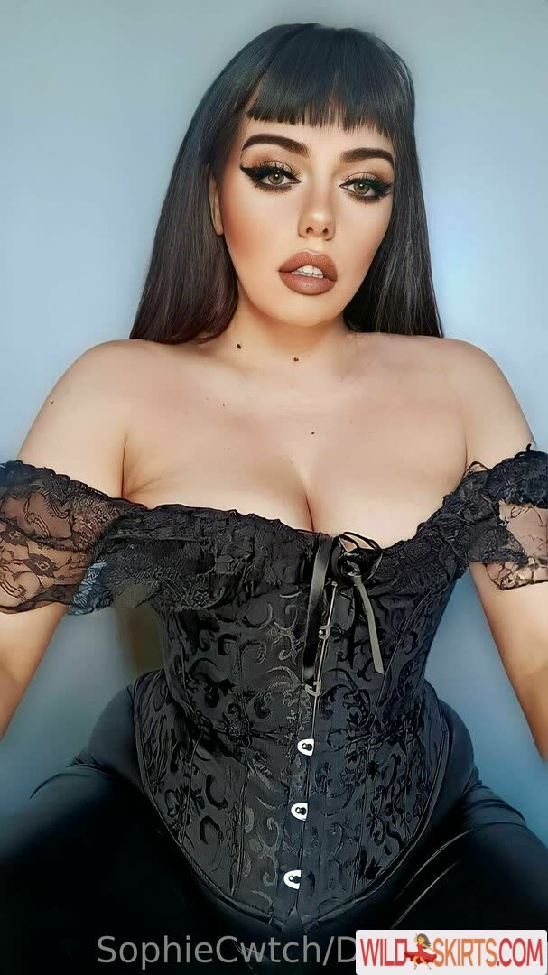 sophiecwtch / sophiecooch / sophiecwtch nude OnlyFans, Instagram leaked photo #5