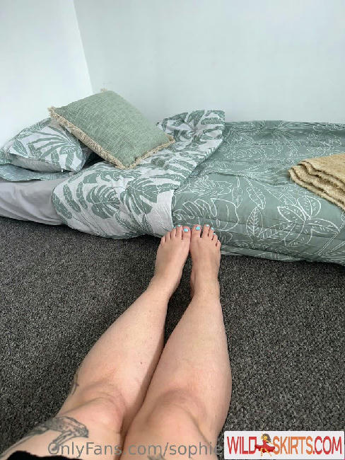 sophieeminxintimate / sophieeminxintimate / whatisthemaximumcapacityonthis nude OnlyFans, Instagram leaked photo #80