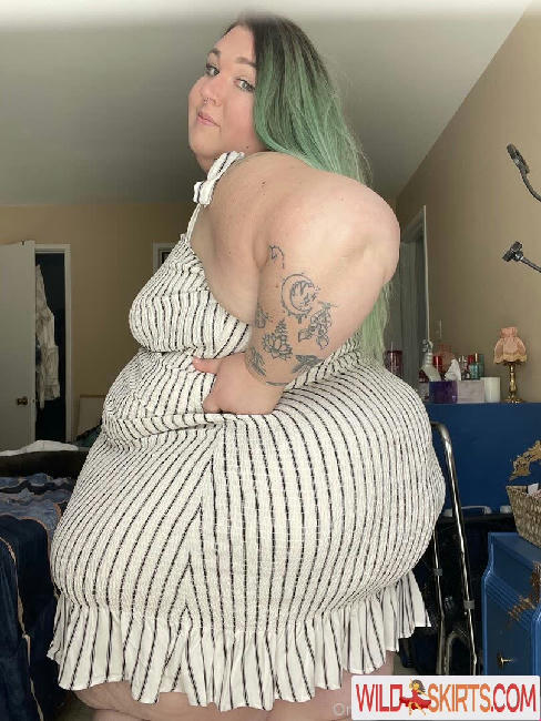 spanxbeluga / spanxbeluga / spanxbeluga2.1 nude OnlyFans, Instagram leaked photo #36