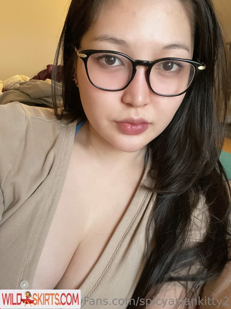 Spicyasiankitty2 nude leaked photo #34