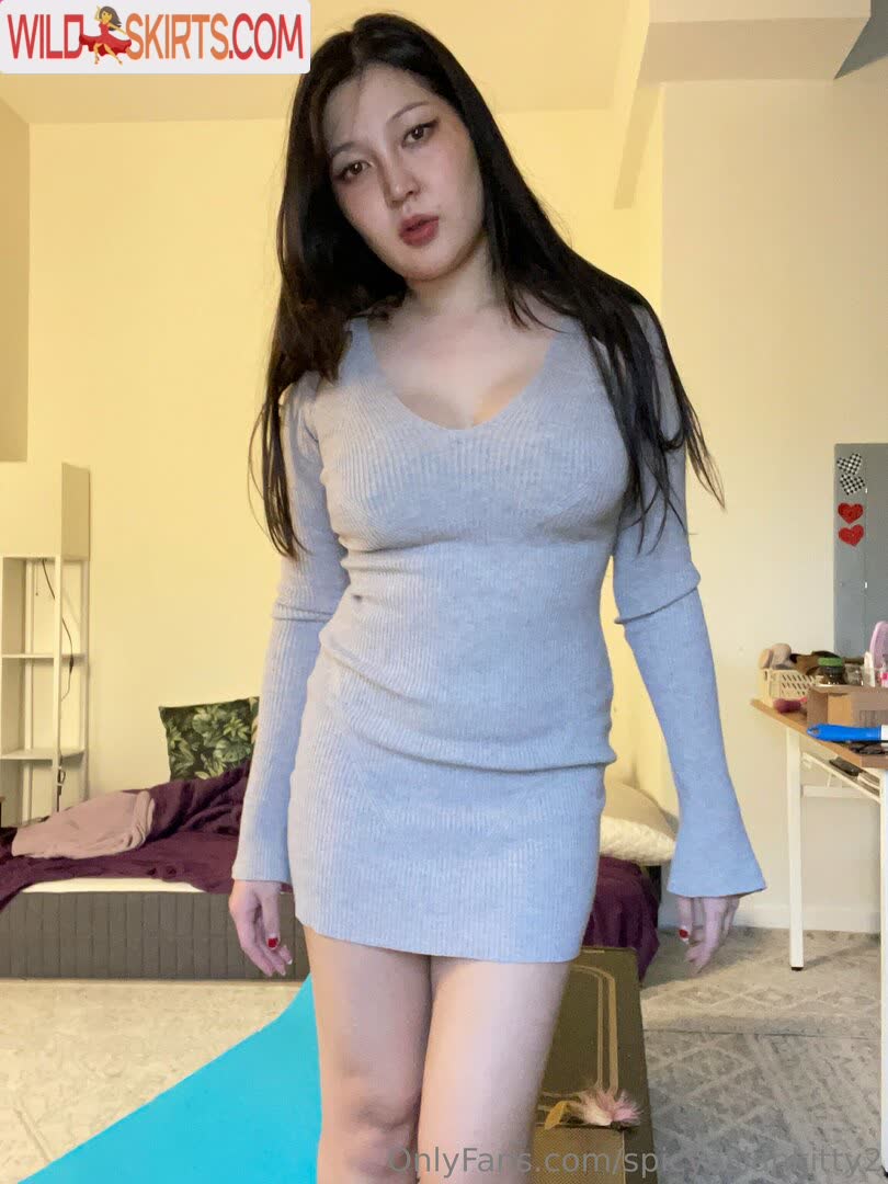 Spicyasiankitty2 nude leaked photo #2