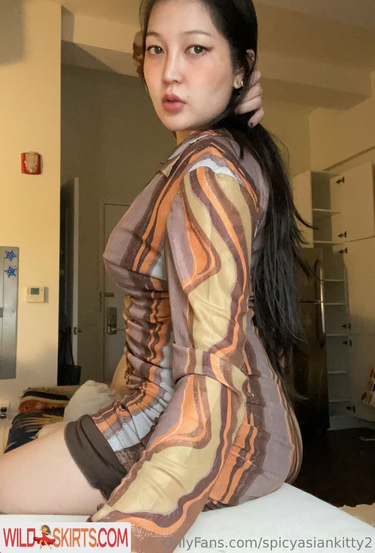 Spicyasiankitty2 nude leaked photo #5