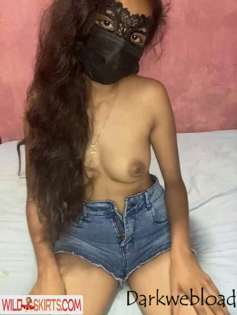 Sri Lanka / Sri Lankan Girls / hashini.guruge / poojaniperera nude OnlyFans, Instagram leaked photo #82