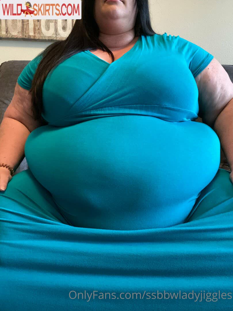 Ssbbwladyjiggles nude leaked photo #4