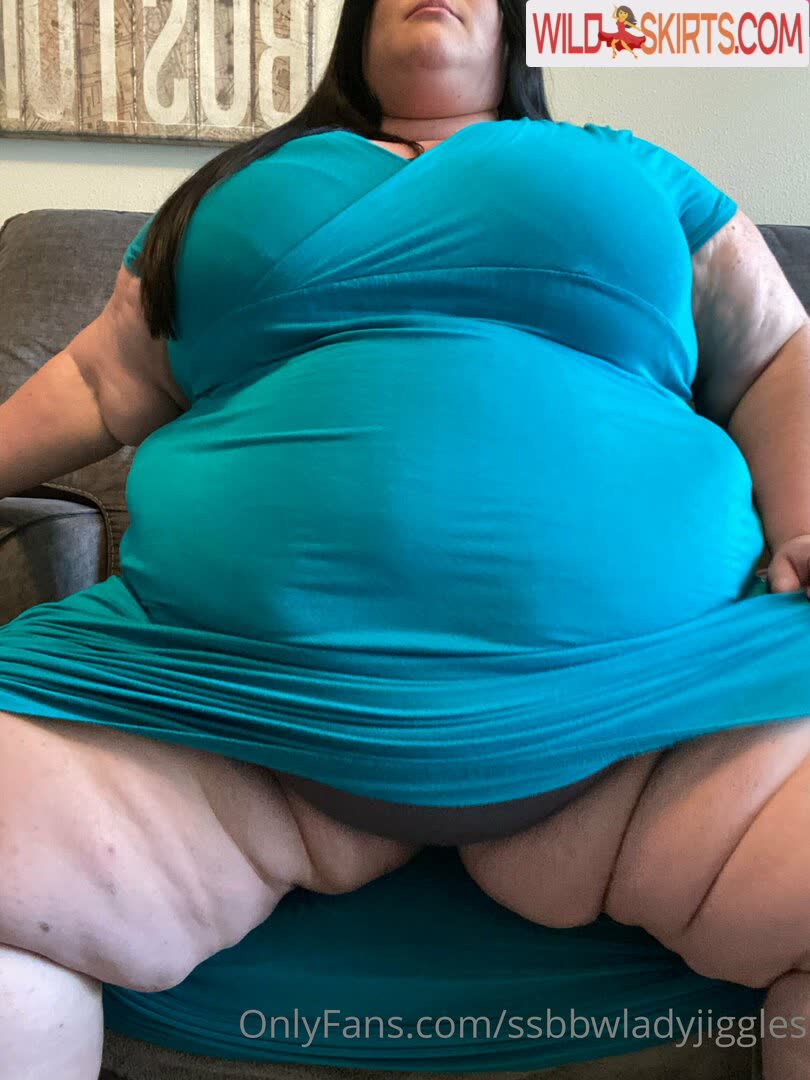 Ssbbwladyjiggles nude leaked photo #5